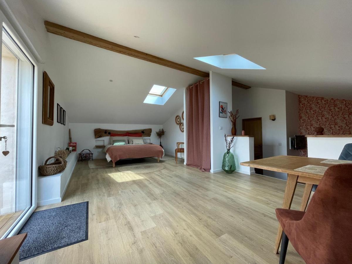 Le clos des grandes rivières Sainte-Soulle Esterno foto